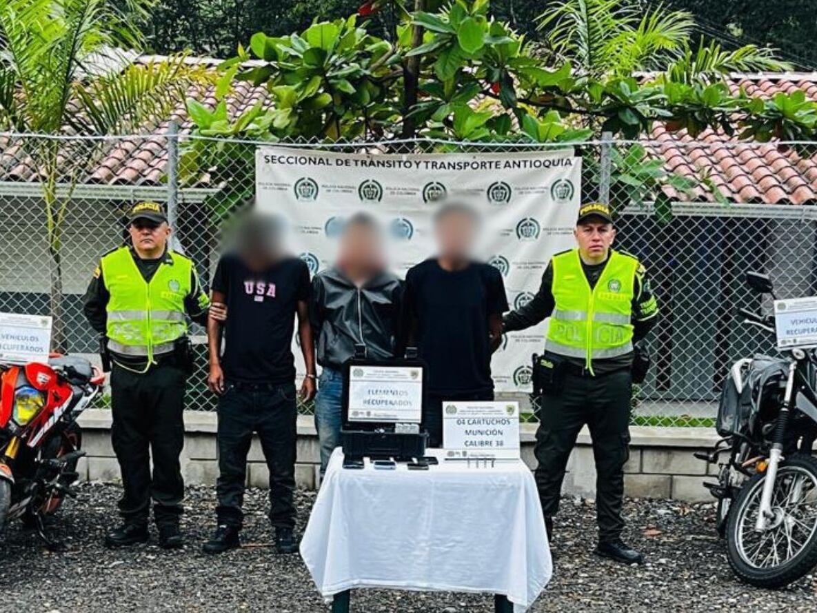 Capturados por robo de motocicletas en el Oriente- foto policía Antioquia