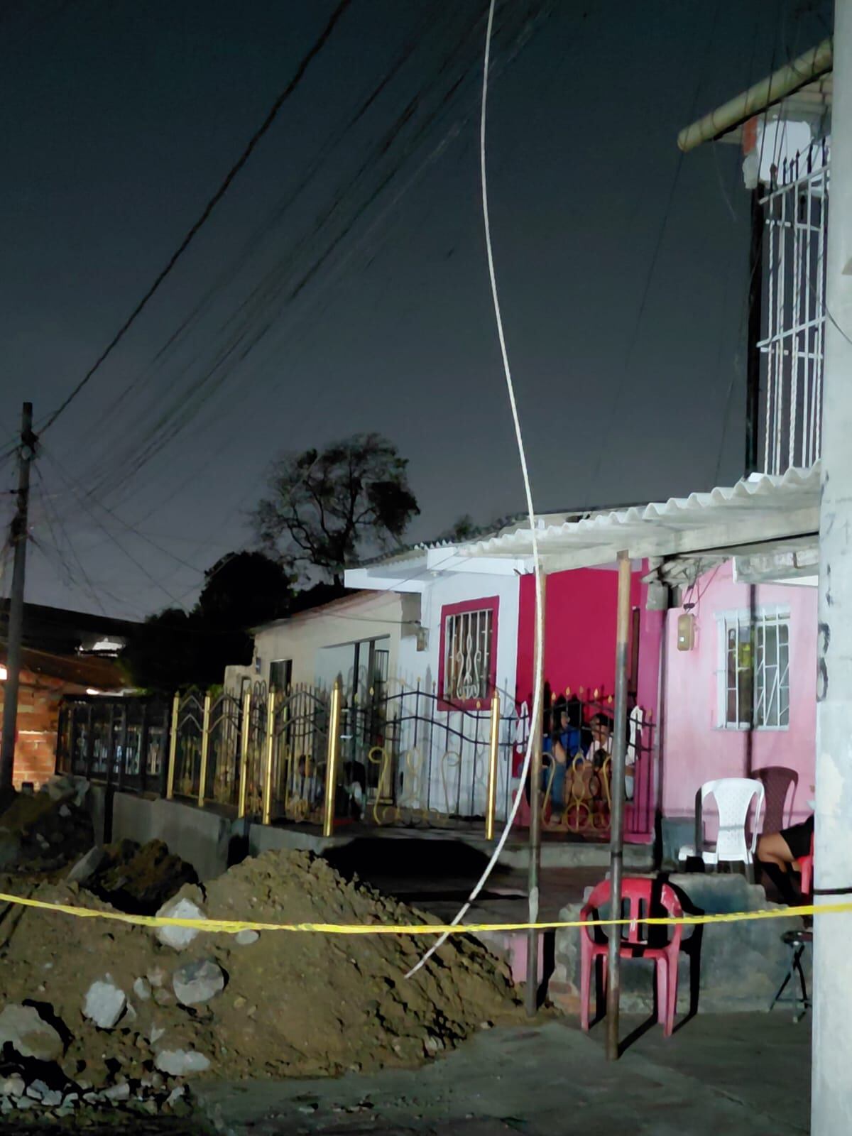 Cable de alta tensión caído en el barrio La Sierrita, sur de Barranquilla