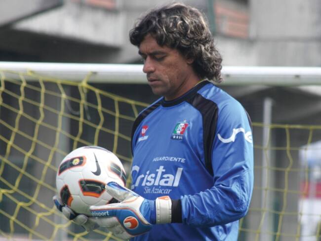 Juan Carlos Henao anuncia su retiro del fútbol profesional