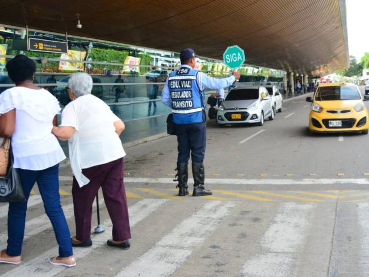 Toma de educación vial en el Aeropuerto Rafael Núñez de Cartagena