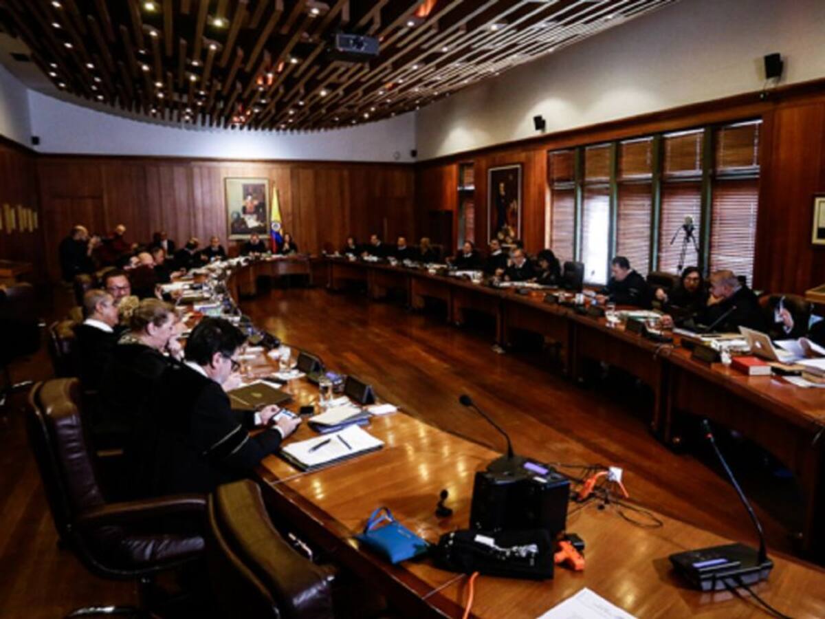 Declaran ilegal suspensión de procesos disciplinarios en MinDefensa