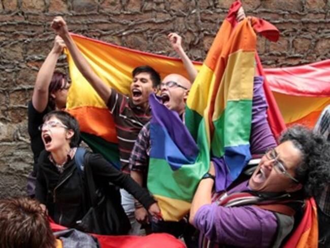 Comunidad LGTBI de Antioquia destacó primera unión civil de pareja gay en Bogotá