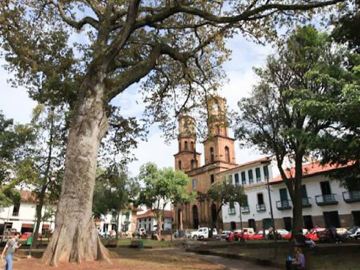 Demandan a Acuasan por brote masivo de gastroenteritis en San Gil