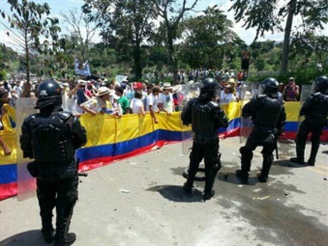 Se registran disturbios en los puntos de concentración de cafeteros en Risaralda