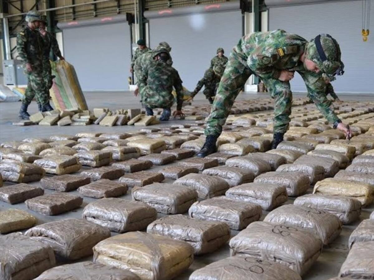 Decomisan más de una tonelada de marihuana de las disidencias de las Farc