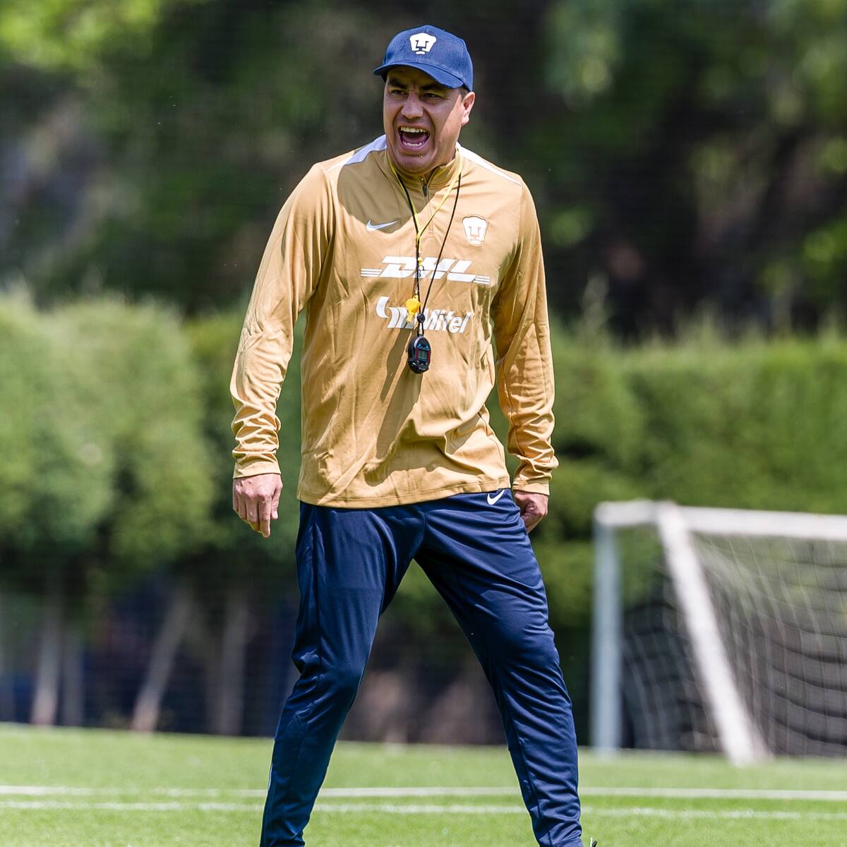 Efraín Juárez dirigió primer entrenamiento en Pumas y dejó fuerte declaración