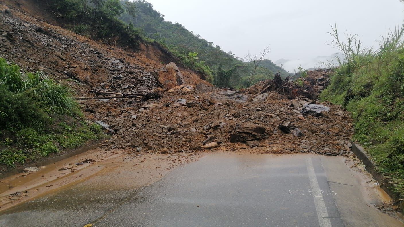 Varios derrumbes afectan la movilidad en el departamento del Tolima
