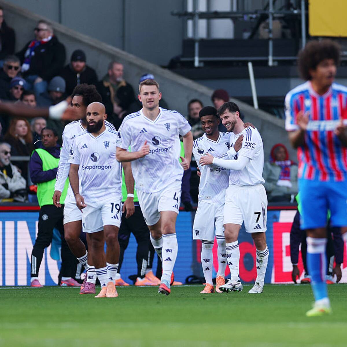 Manchester United vence al Crystal Palace de Daniel Muñoz y así queda la tabla en Premier League