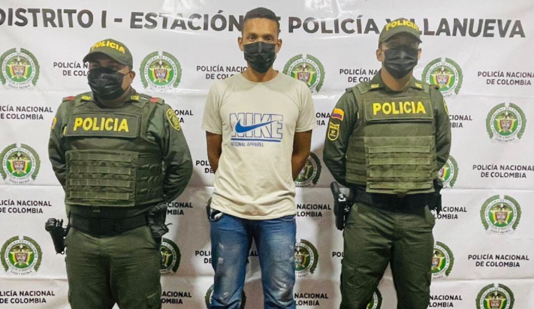 La Policía lo envió a la cárcel tras ser capturado por la Policía. La víctima recibió golpes en diferentes partes del cuerpo, entre ellos su rostro
