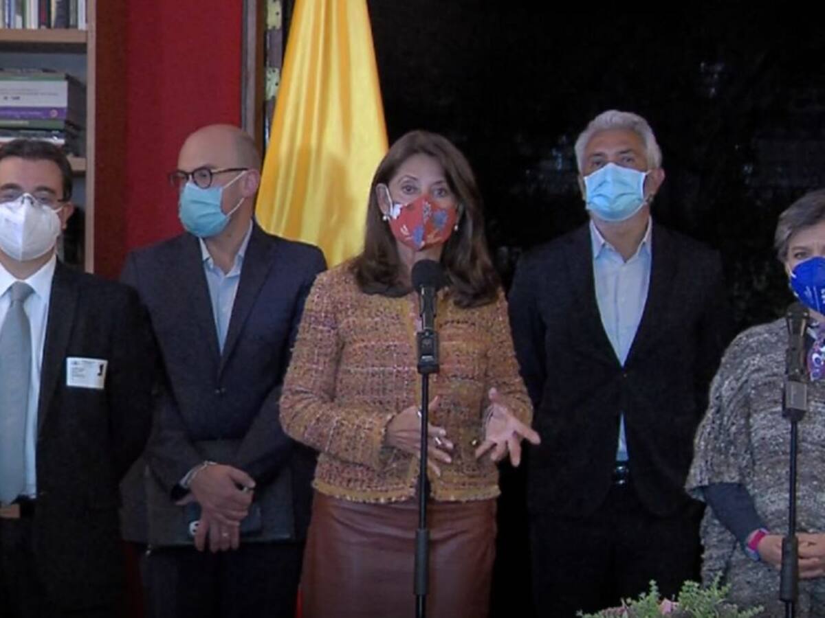Vicepresidenta y Alcaldesa destraban proyecto de Regiotram del Norte y ALO