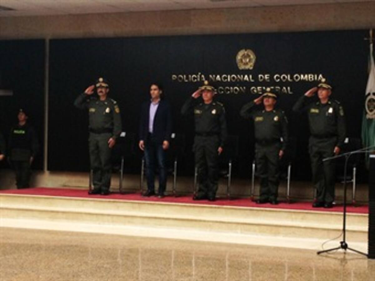 Falcao García fue condecorado por la Policía con la medalla al Mérito Ciudadano