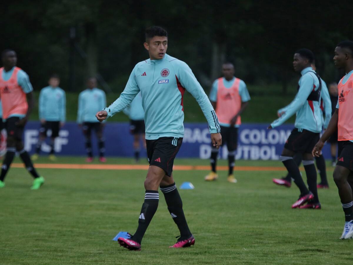 Liverpool sumaría otro colombiano a su nómina: Kevin Mantilla, en el radar