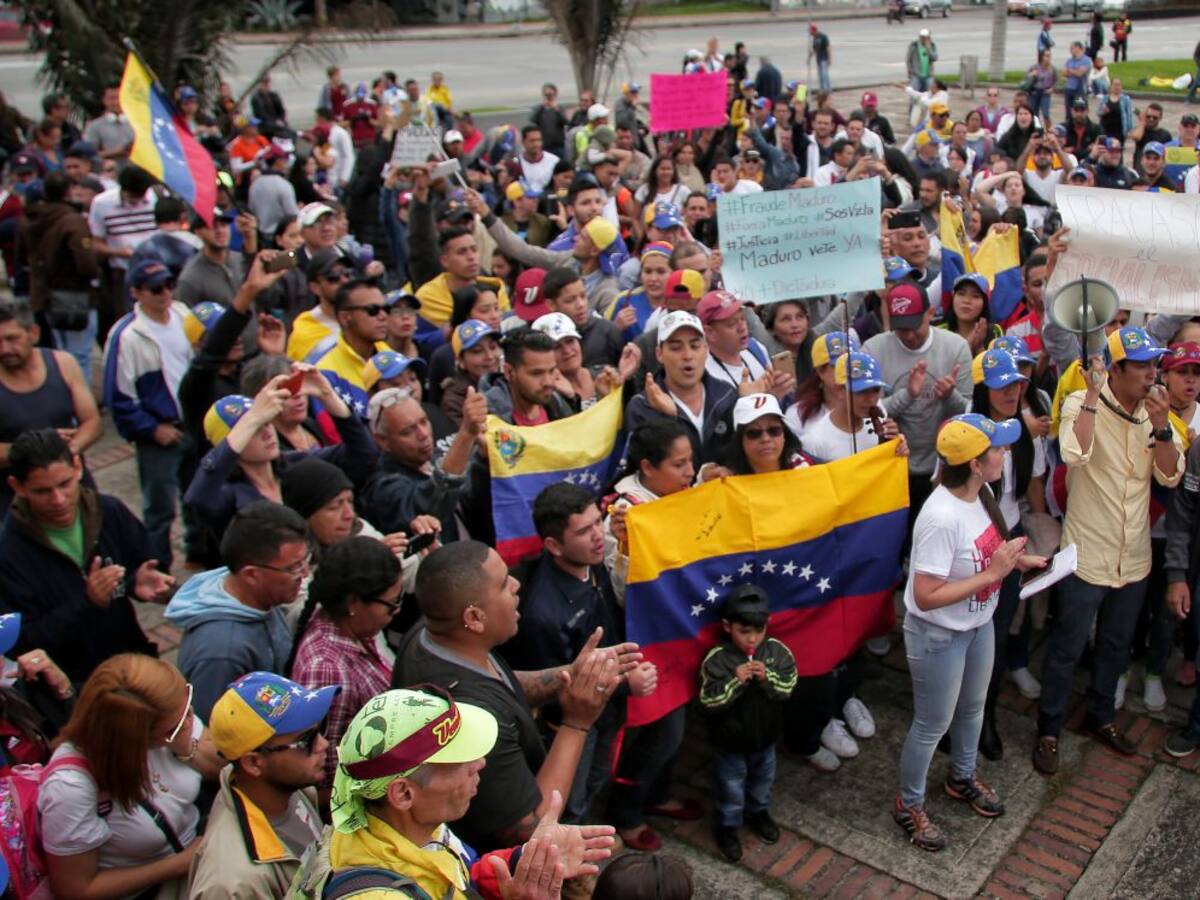 Piden a Duque expedir decreto para atender problemáticas de venezolanos