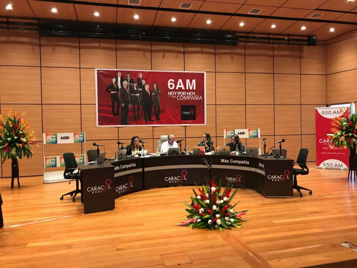 Allí llegó el equipo de 6AM Hoy por Hoy, de Caracol Radio, para originar este viernes el programa de mayor audiencia en América Latina.