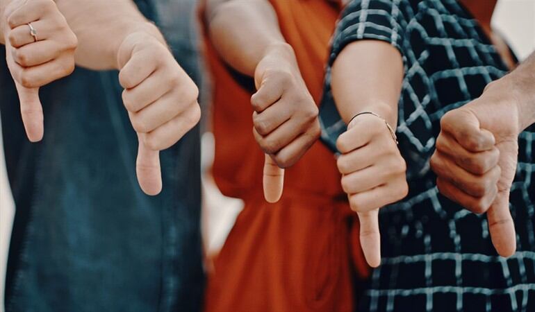 ¿Usted qué considera como una falta de respeto?. Foto: Getty Images / KATLEHO SEISA