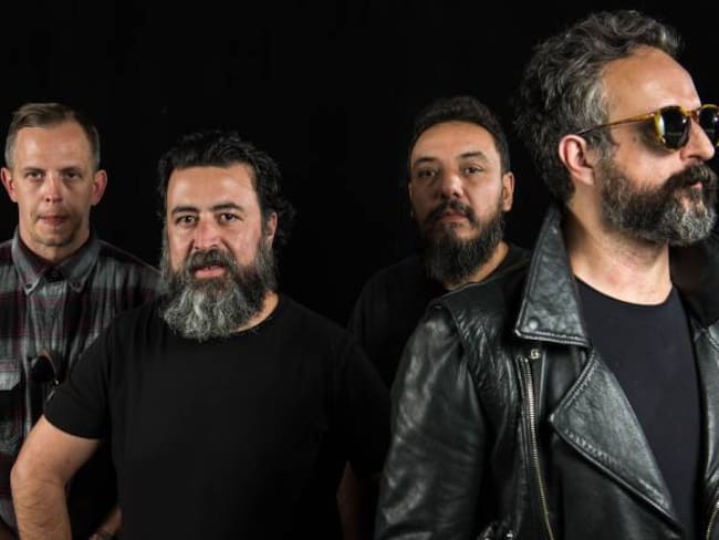 La manda mexicana Molotov.