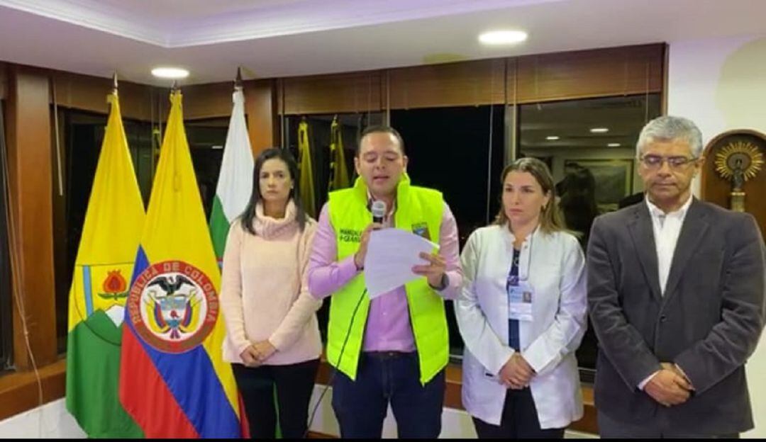 Toque de queda en Manziales