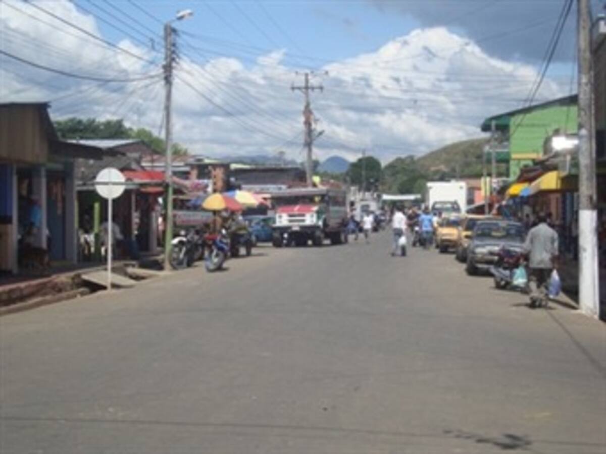 Muere agente de la Policía atacado por sicarios en el Caquetá