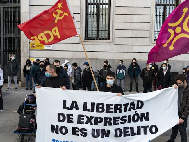 Protestas en España por detención del rapero Pablo Hasél