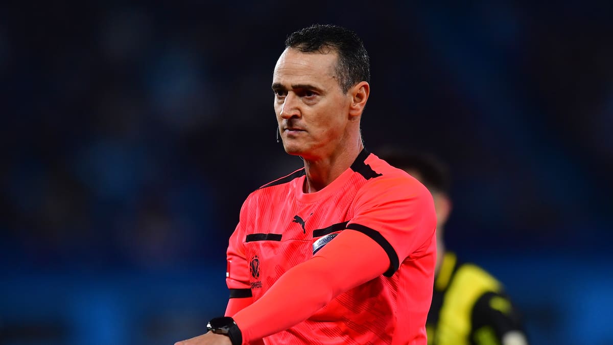 Wilmar Roldán dirigirá el clásico paisa Medellín Vs. Nacional por el título de la Copa Colombia