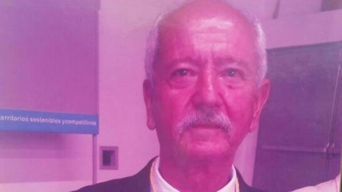 Homenaje al periodista Jairo Olaya Rodríguez