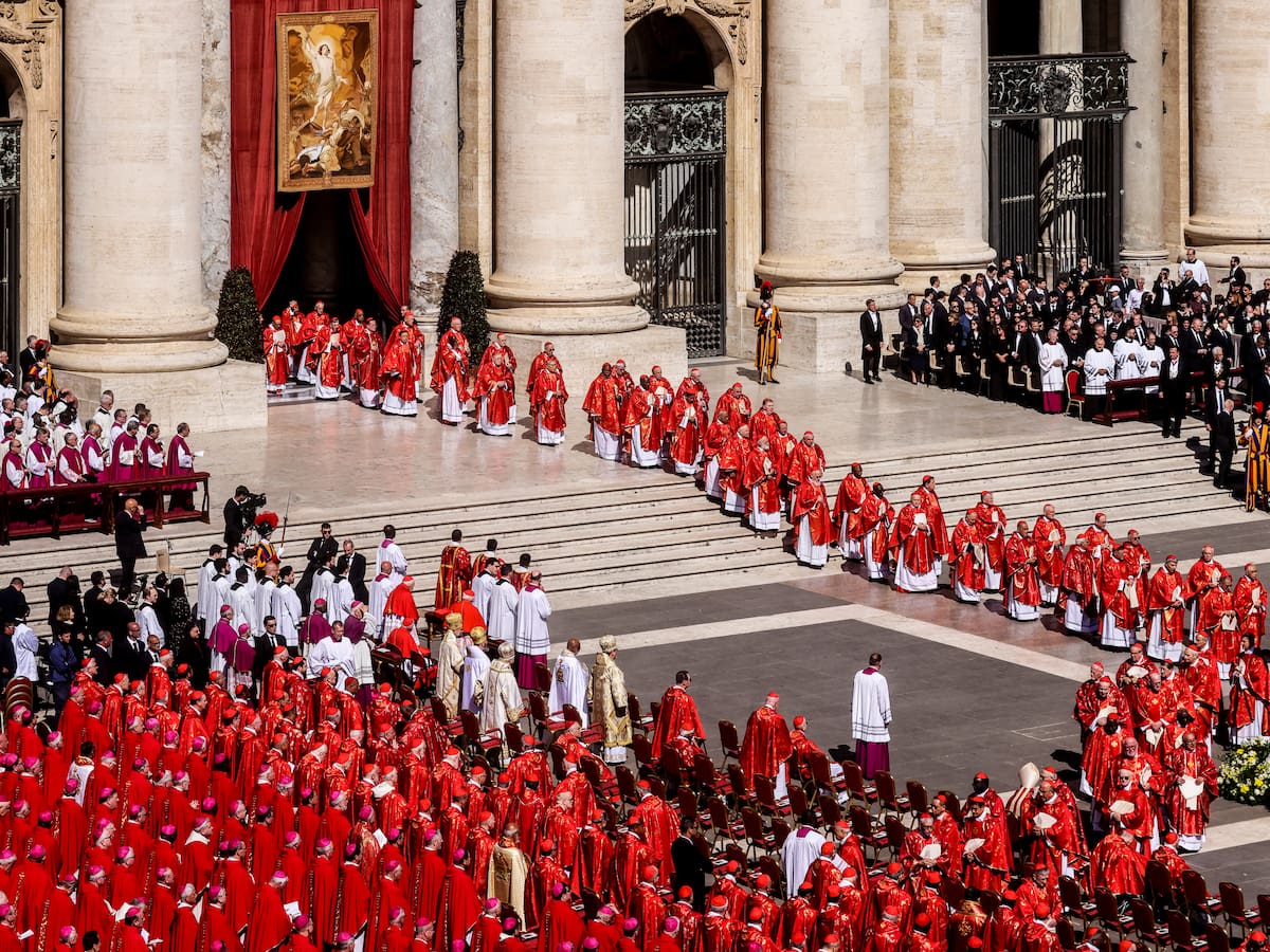 Vaticano concluye los nueve días de luto por Francisco y pone mira en el cónclave
