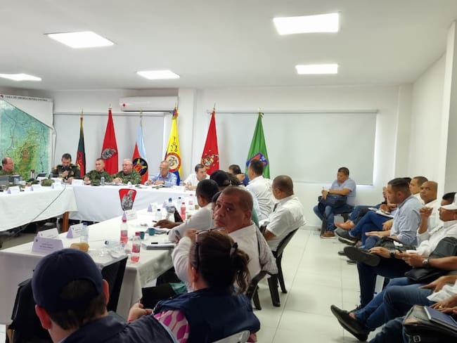 Ministro de Defensa anuncia medidas para contrarrestar minería ilegal en el sur de Bolívar