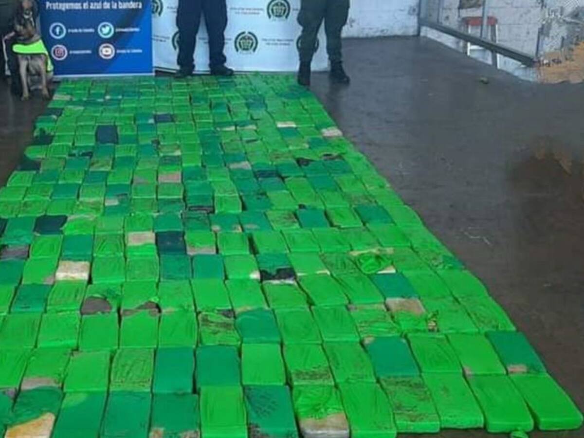 Armada Nacional les decomisa cargamento de drogas a Los Pachenca