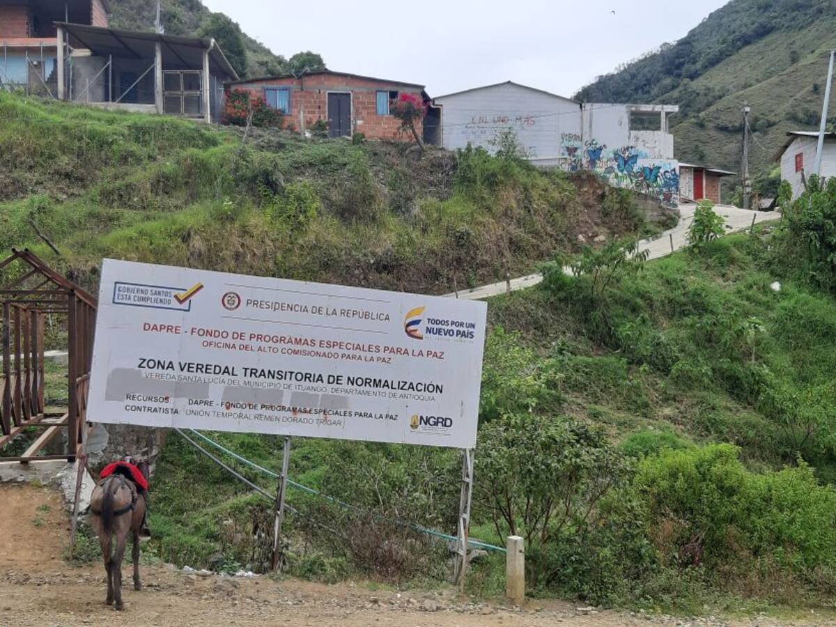 Confirman el desplazamiento de 15 campesinos de Santa Lucía en Ituango