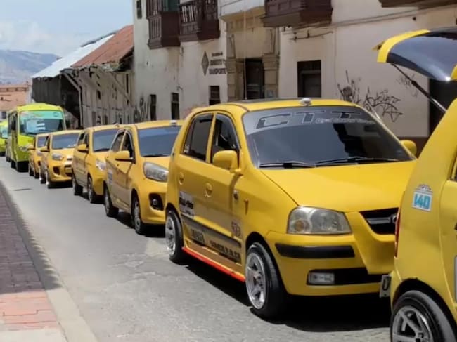 Cerca de 2.000 taxistas serían vinculados a las estrategias de seguridad y control que se desarrollan en la capital boyacense.