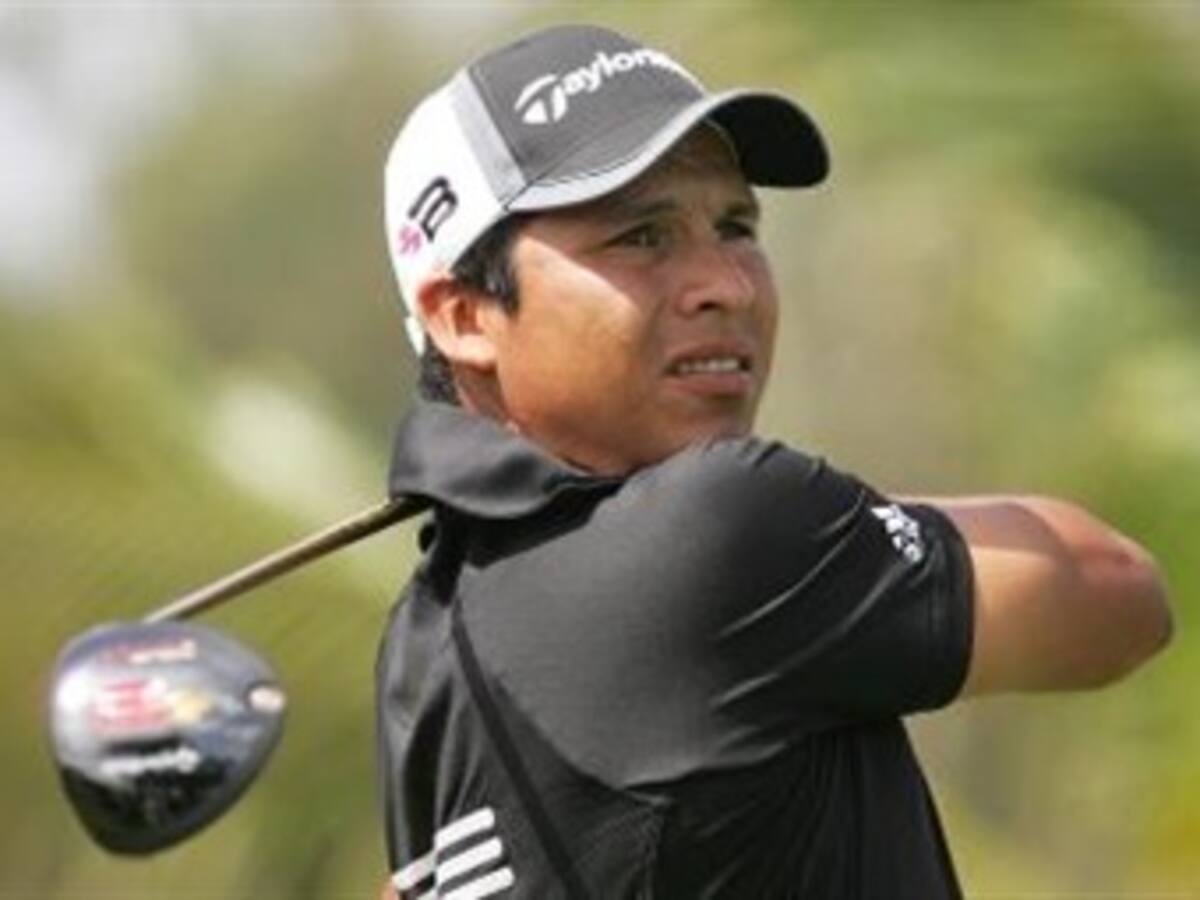 Andrés Romero domina el Abierto de Maestros de Golf en Argentina