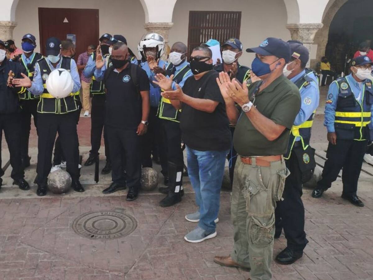 Agentes deI DATT en Cartagena en asamblea permanente hasta recibir salarios