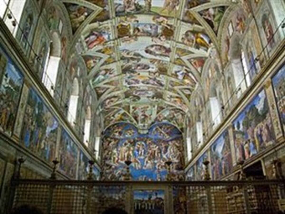 La Capilla Sixtina puede establecer un número máximo de visitantes
