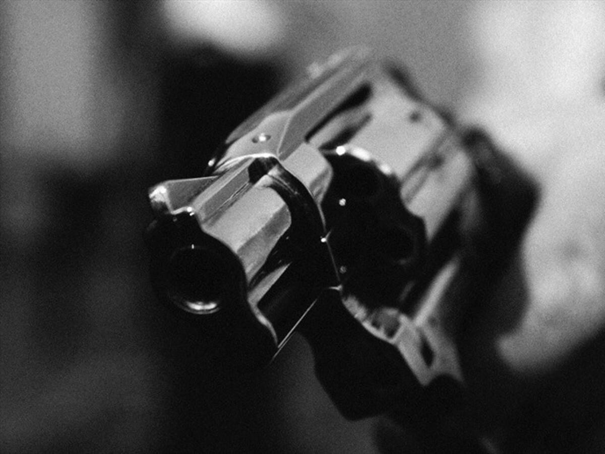 Abogado que disparó contra un ladrón ahora es señalado de porte ilegal de armas