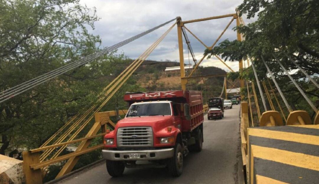 Obras del nuevo puente de El Zulia