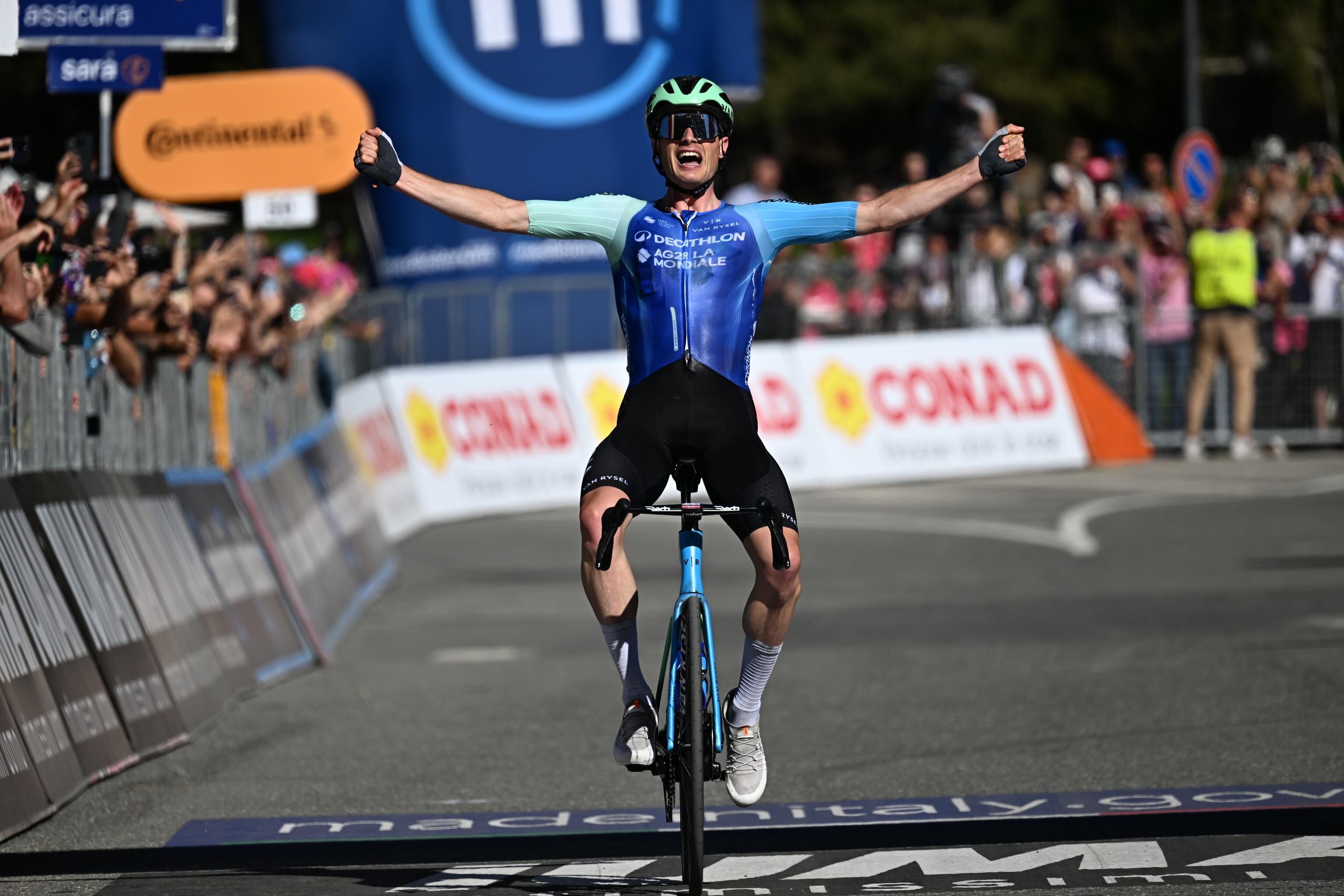 Sorpresa en el ciclismo mundial: tradicional equipo anunció gran cambio durante el Tour de Francia. (Ciclismo, Decatlón, Italia) EFE/EPA/LUCA ZENNARO