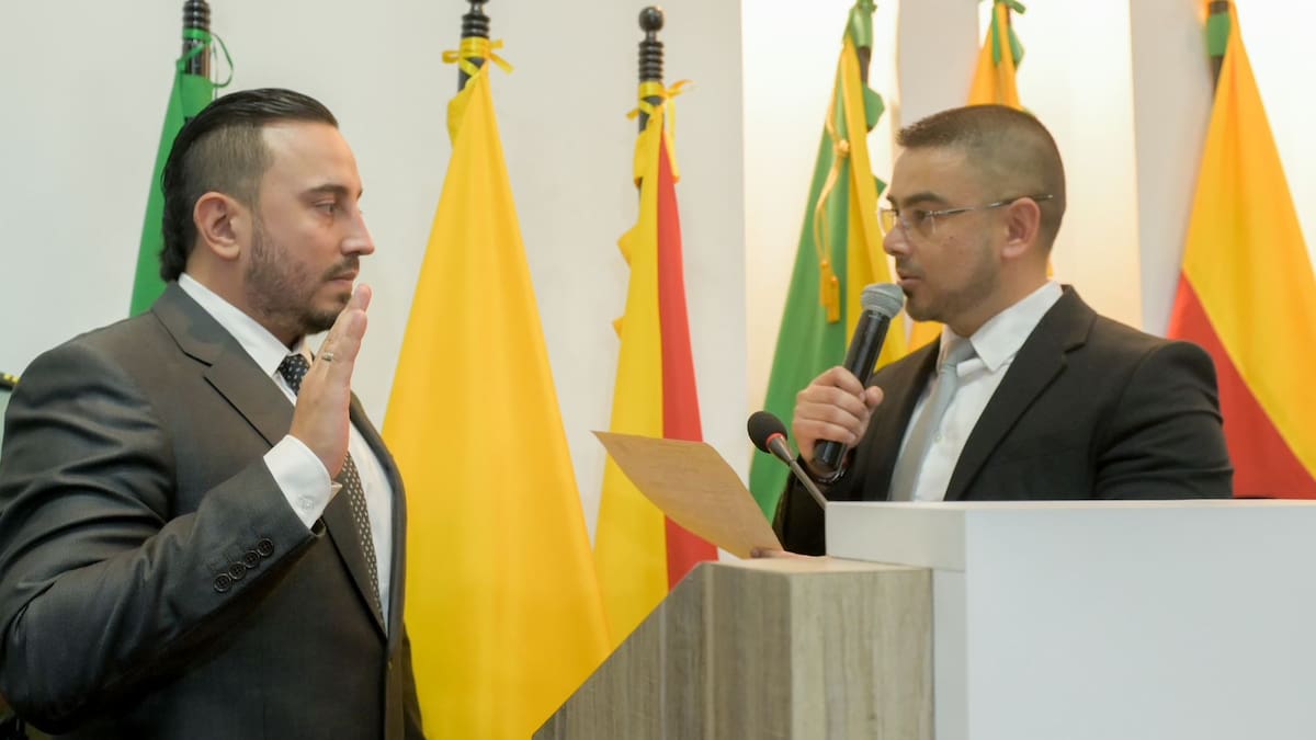 Juan Diego Patiño se posesionó como gobernador de Risaralda ante la Asamblea Departamental