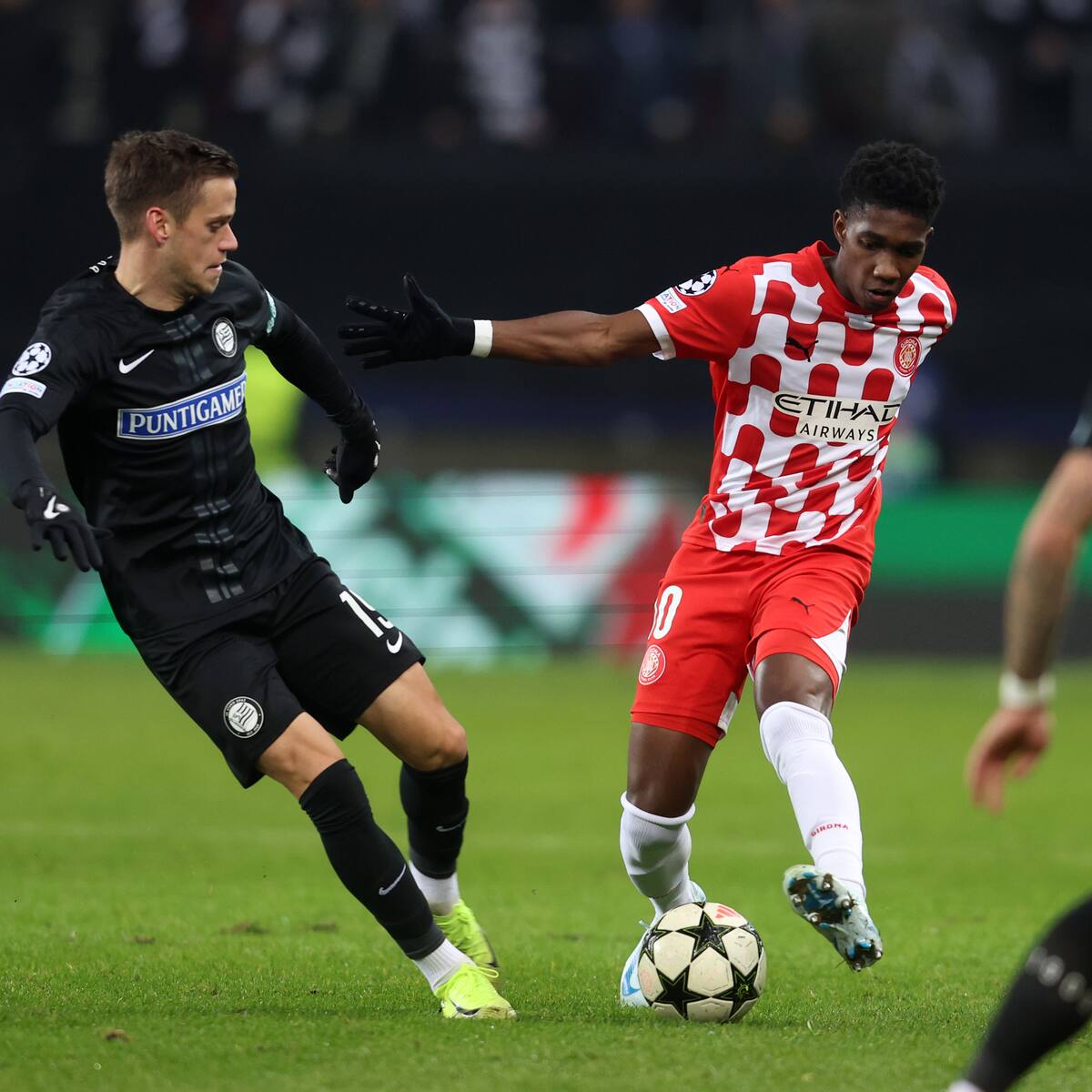 Vergonzosa noche de Champions League para el Girona de Yaser Asprilla y Jhon Solís
