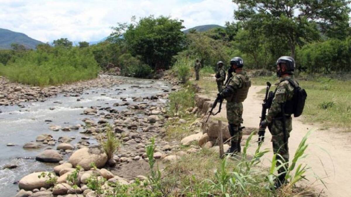 Habitantes en barrios en la frontera con Venezuela piden militarización
