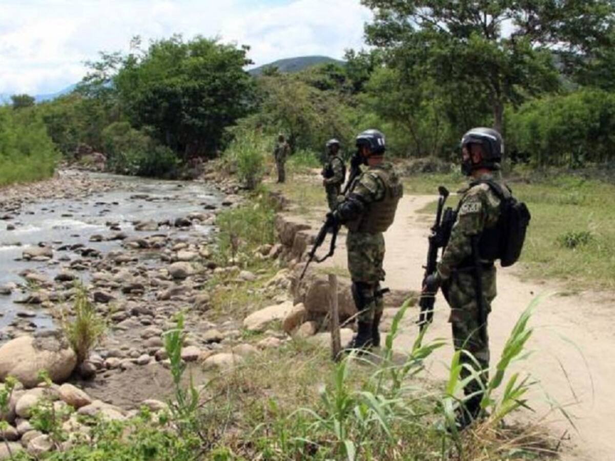 Habitantes en barrios en la frontera con Venezuela piden militarización