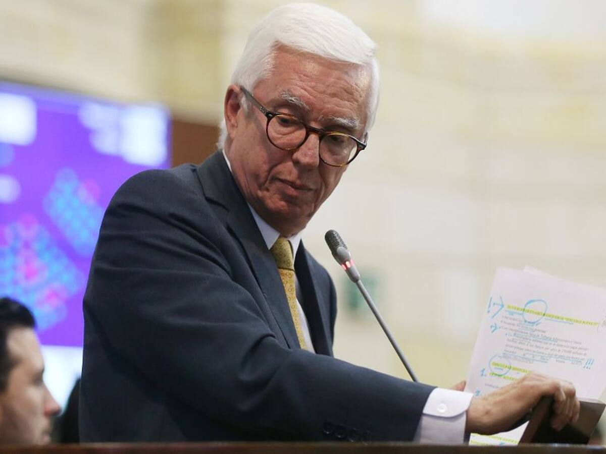 Con un pacto nacional Robledo aspira llegar a la presidencia