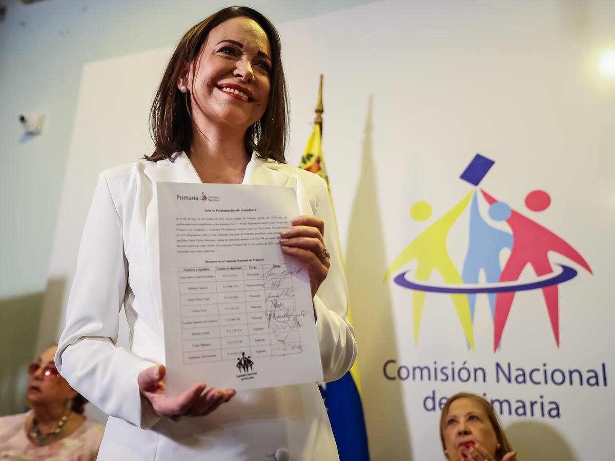 Decisión de suspender resultados en Venezuela es vergonzosa e inconstitucional: abogada San Miguel