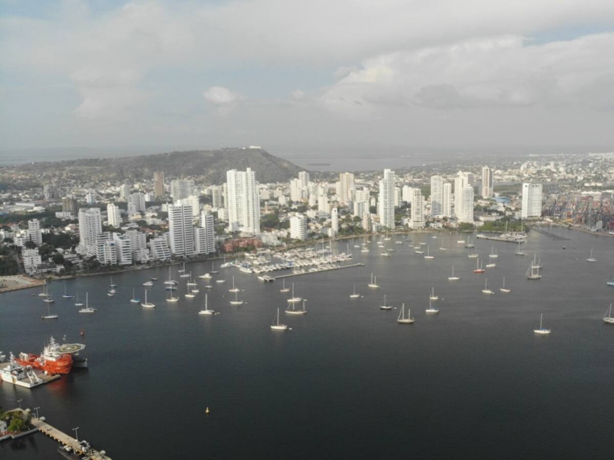 La tranquilidad reina en la Bahía de Cartagena