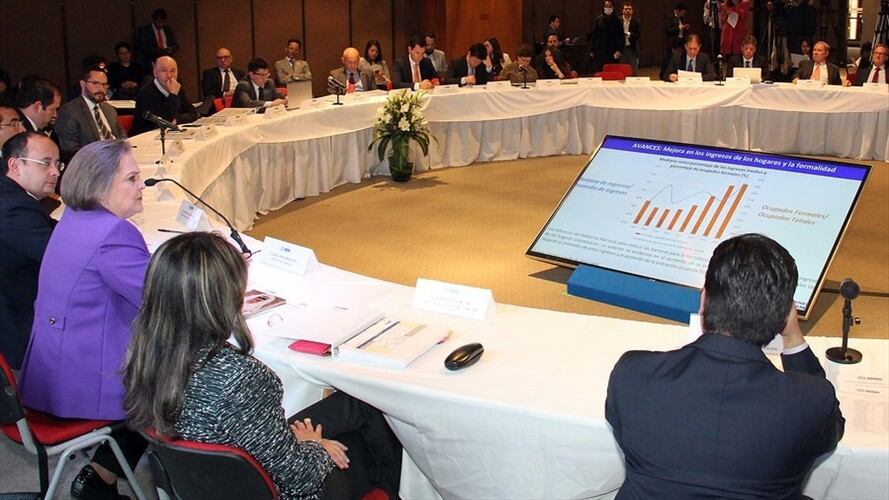 Negociación del salario mínimo. Foto: Colprensa
