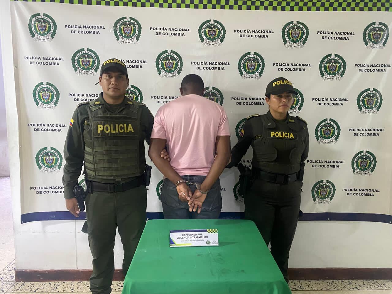 La mujer víctima tiene heridas en su cabeza, brazos y manos. Foto: Policía Caldas.