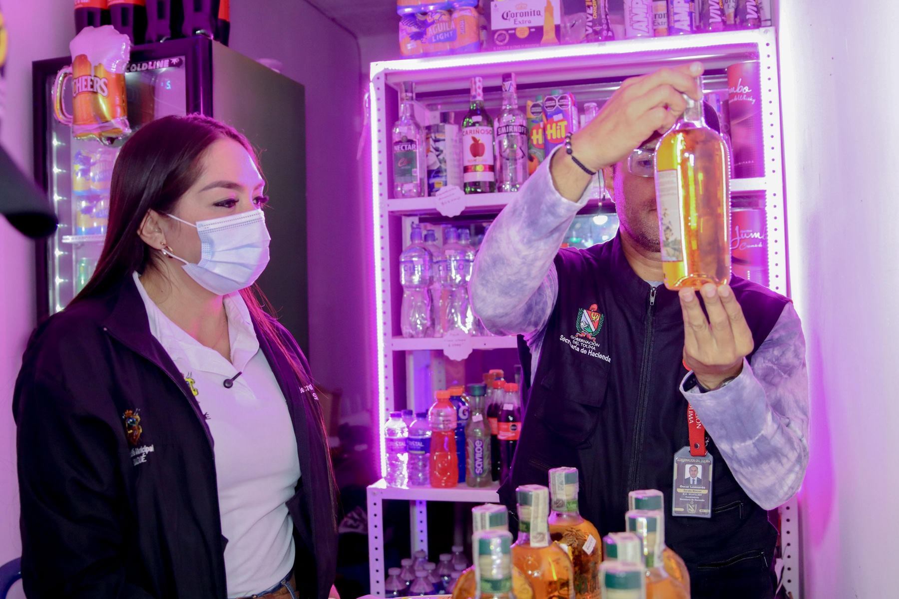 Operativos contra licor adulterado en Ibagué