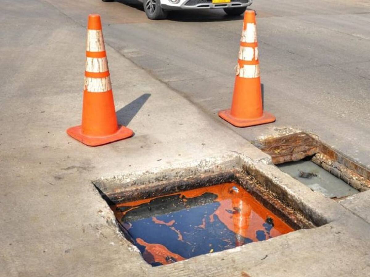 Proponentes presentaron convocatoria para suministro de rejillas y tapas