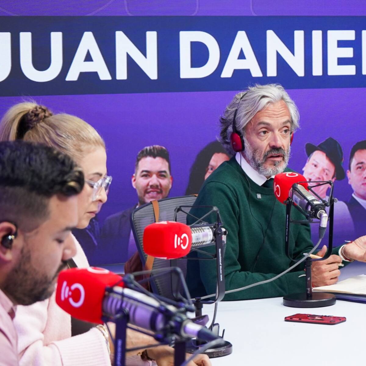 “Yo te amo, pero debes decidir entre abrir el espectro político o seguir a Uribe”: Oviedo a Paloma