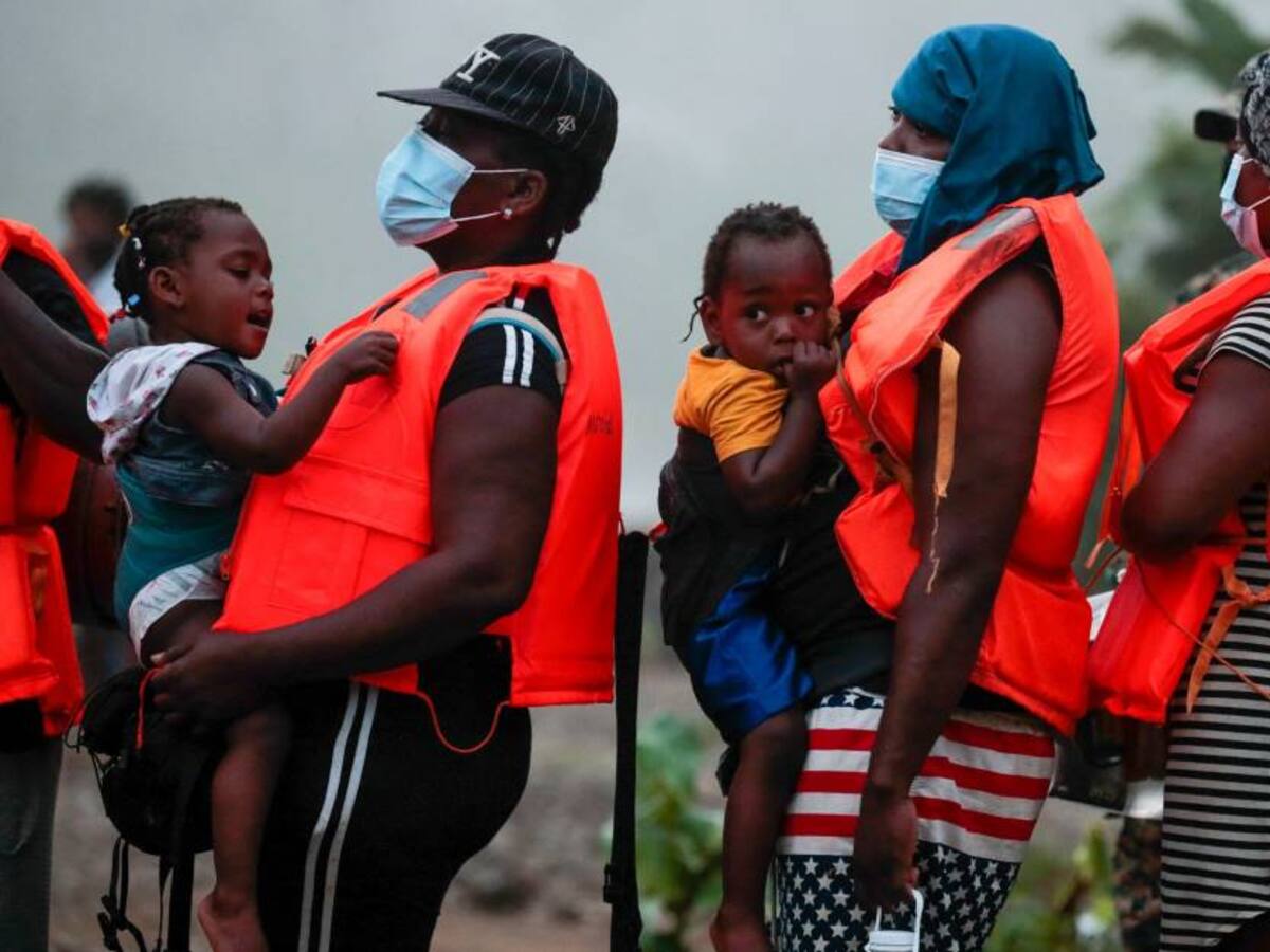 Se duplicó el número de niños que cruzan la selva del Darién