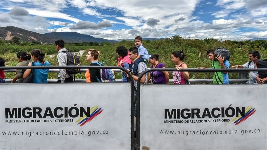 Magistrados venezolanos siguen saliendo de su país y cruzando la frontera colombiana. Foto: Getty Images
